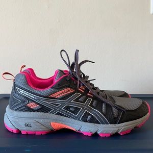 ASICS GEL Running / Walking Sneakers